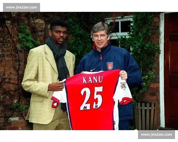 塞拉利昂设计师笔下的阿森纳:客场球衣里的非洲情书 塞拉利昂设计师笔下的阿森纳:客场球衣里的非洲情书