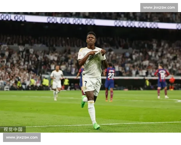 德比冲突焦点:维尼修斯嘲讽亚马尔 “只会回传” 德比冲突焦点:维尼修斯嘲讽亚马尔 “只会回传”