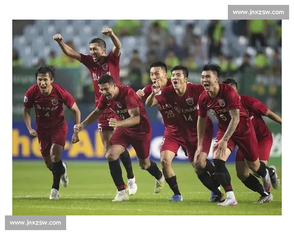 亚冠焦点战浦和红砖迎战上海上港强强对话看点十足谁能笑到最后